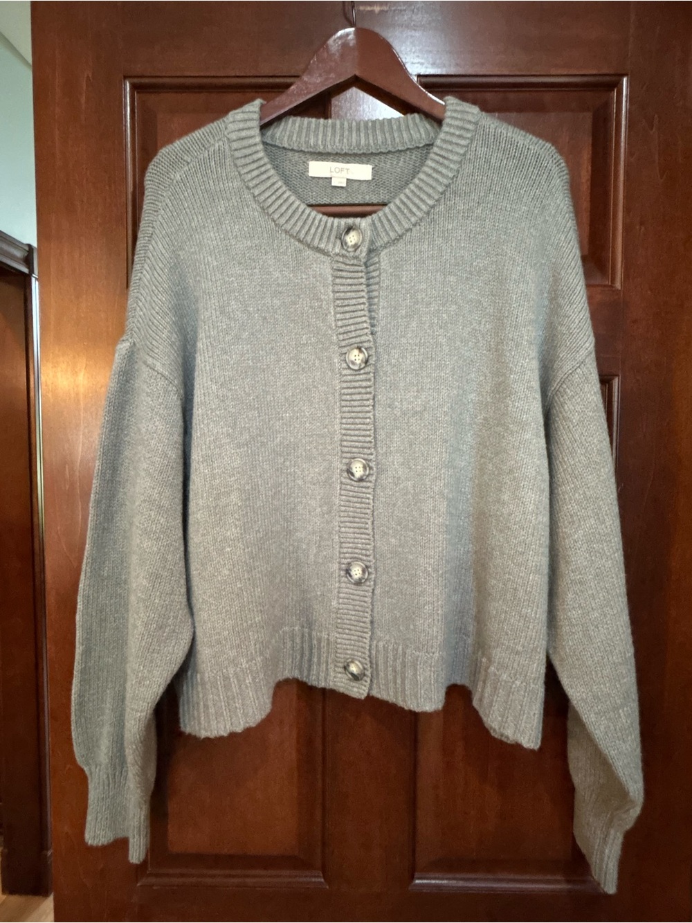 LOFT Gray Chunky Knit Button Cardigan Sweater Women’s Large
